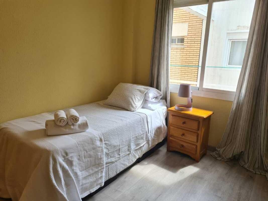 Dos Torres Frodo - Estacionamiento Privado Gratuito Apartment ซาราโกซา ภายนอก รูปภาพ