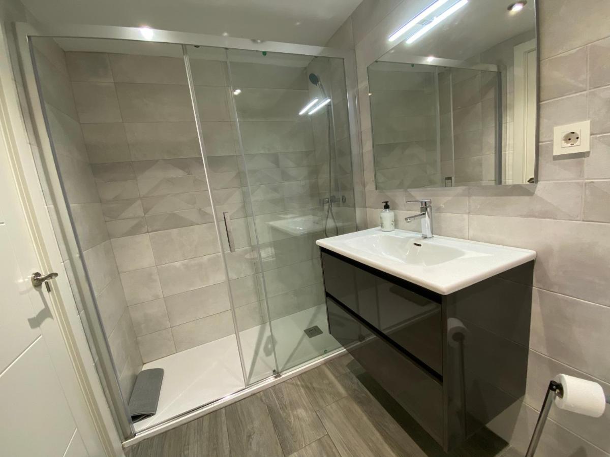 Dos Torres Frodo - Estacionamiento Privado Gratuito Apartment ซาราโกซา ภายนอก รูปภาพ